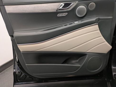 Used 2026 Genesis GV80 2.5T Advanced image 10