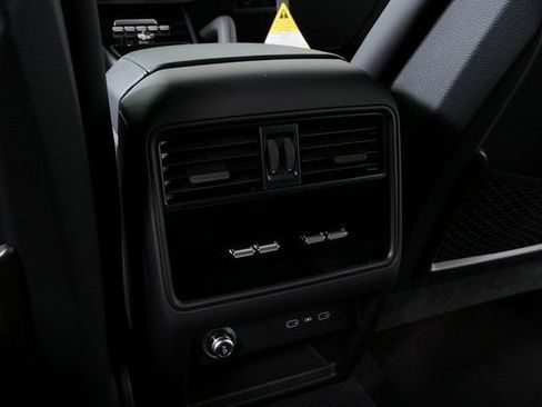 New 2026 Porsche Cayenne Coupe image 22