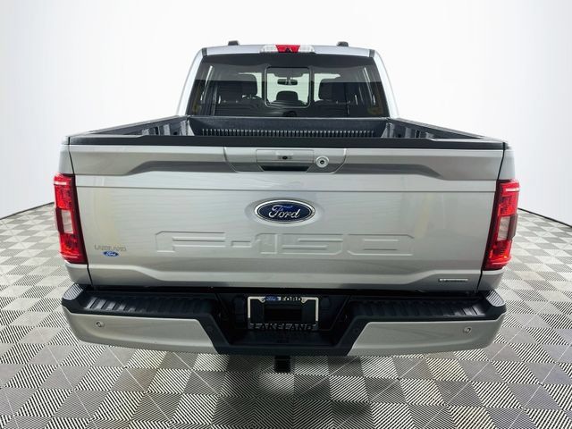 Used 2022 Ford F150 XLT w/ Equipment Group 302A High AWD/4WD image 4