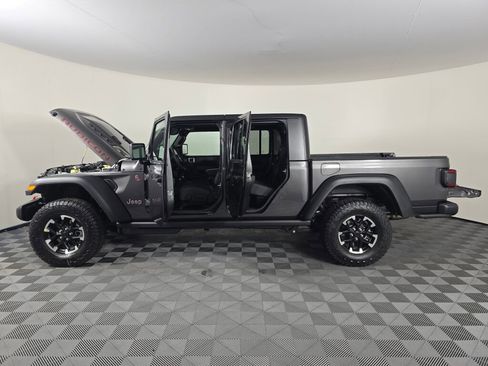 New 2026 Jeep Gladiator Rubicon image 16
