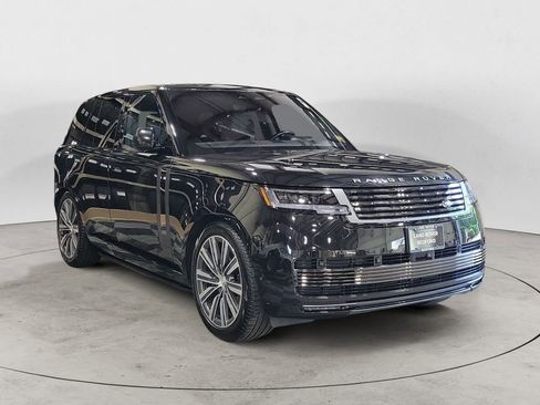 Used 2023 Land Rover Range Rover SV image 7