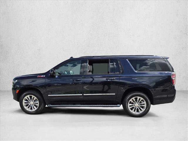 Used 2023 Chevrolet Suburban Z71 w/ Luxury Package AWD/4WD image 8