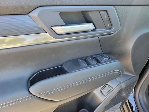 New 2026 GMC Terrain Elevation w/ Elevation Premium Package image 19