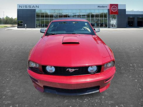 Used 2008 Ford Mustang GT Premium RWD image 2