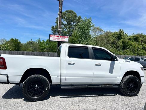 Used 2019 RAM 1500 Big Horn image 3