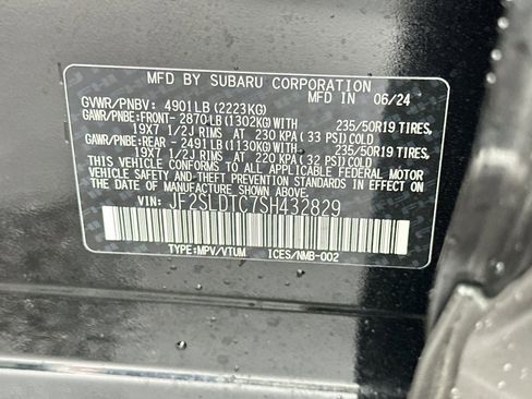 Used 2025 Subaru Forester Touring image 30