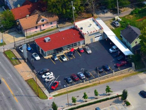 Used 2008 Saab 9-3 2.0T w/ Moonroof Package image 1