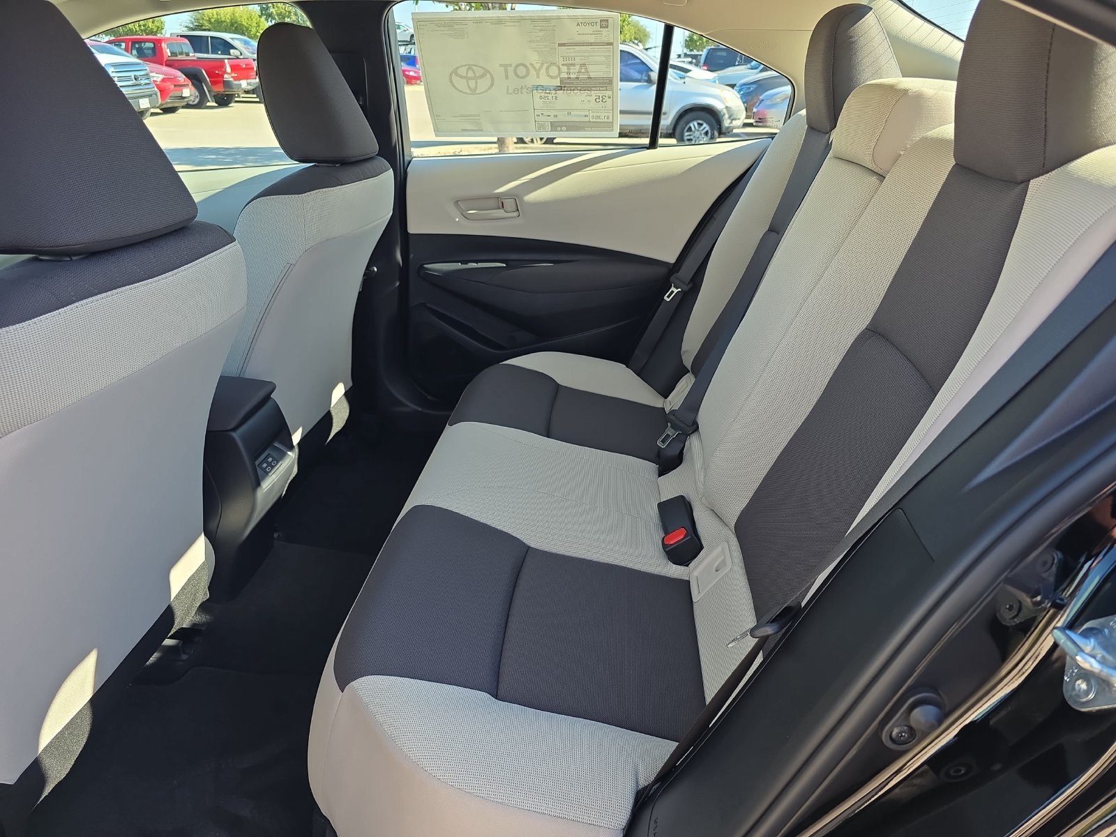 New 2027 Toyota Corolla LE FWD image 10