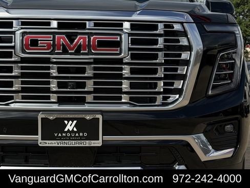 New 2026 GMC Yukon XL Denali w/ Denali Reserve Package AWD/4WD image 8