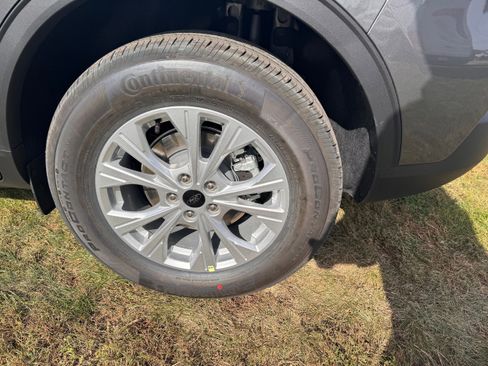 New 2026 Ford Escape Active image 9