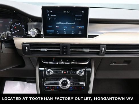 Used 2021 Lincoln Corsair Standard w/ Equipment Group 101A image 21