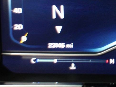 Used 2024 Chevrolet Silverado 2500 High Country w/ Technology Package image 26