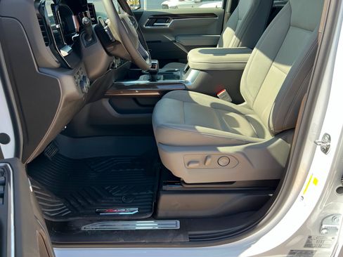 New 2026 Chevrolet Silverado 1500 LT Trail Boss w/ Convenience Package II AWD/4WD image 18