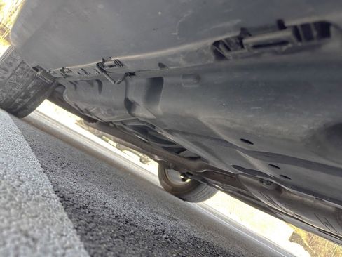 Used 2013 Mercedes-Benz GL 450 4MATIC w/ Premium 2 Pkg image 38