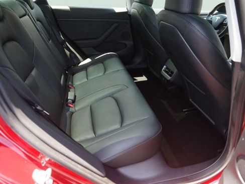 Used 2023 Tesla Model 3 Standard Range RWD image 16