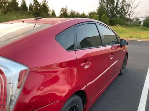 Used 2012 Toyota Prius Three FWD image 4