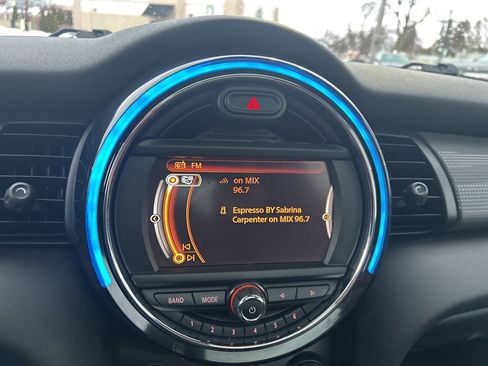 Used 2016 MINI Cooper 4-Door Hardtop image 27