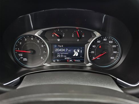 Used 2021 Chevrolet Equinox LT image 19