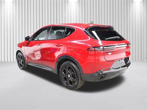 Used 2024 Dodge Hornet R/T Plus w/ Tech Pack Plus w/o Parking image 5