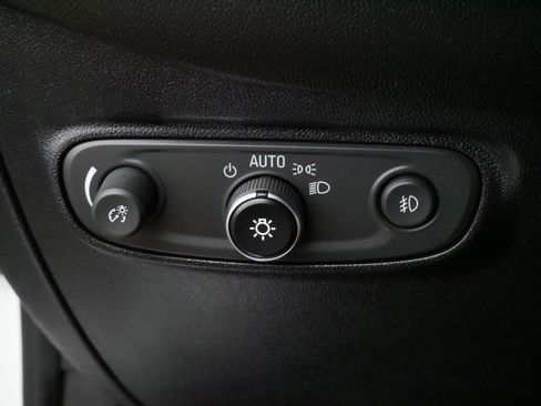 Used 2018 Chevrolet Equinox Premier AWD/4WD image 27