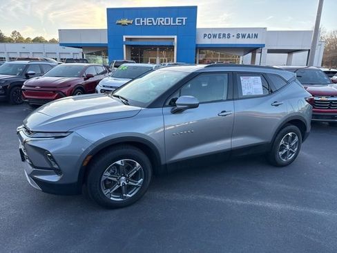 Used 2024 Chevrolet Blazer LT w/ Convenience Package image 1