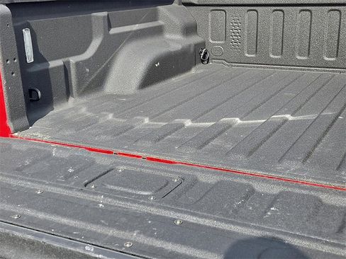 Used 2021 Jeep Gladiator Sport image 8