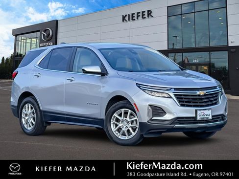 Used 2022 Chevrolet Equinox LT FWD image 1