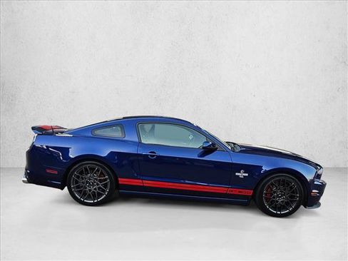 Used 2014 Ford Mustang Shelby GT500 w/ Equipment Group 821A RWD image 4