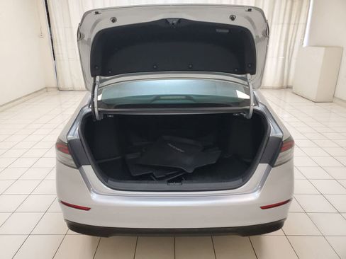 Certified 2025 Honda Accord SE image 22