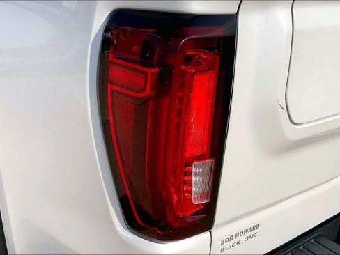 Used 2021 GMC Sierra 1500 Denali w/ Technology Package AWD/4WD image 28