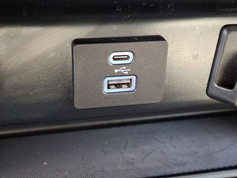 Certified 2023 Ford F150 XLT image 23