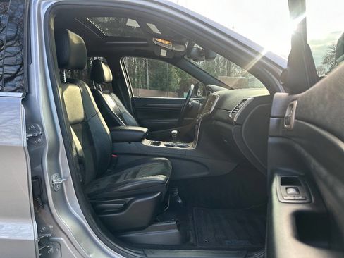 Used 2015 Jeep Grand Cherokee Altitude image 10