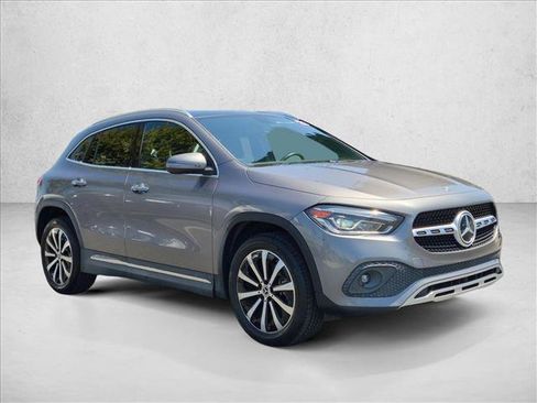 Used 2023 Mercedes-Benz GLA 250 image 3
