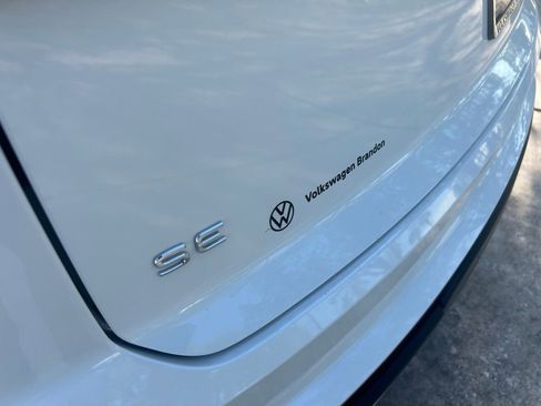 New 2026 Volkswagen Atlas Cross Sport SE FWD image 30
