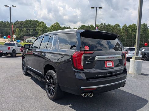 Used 2024 GMC Yukon Denali w/ Advanced Technology Package AWD/4WD image 7