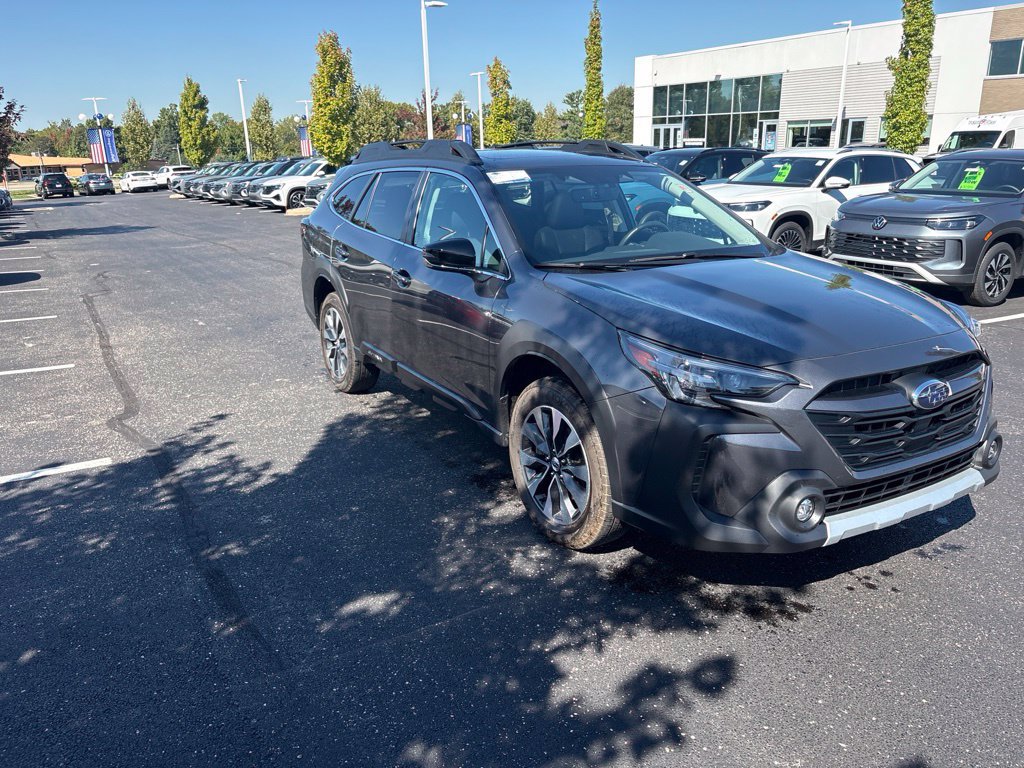 Used 2023 Subaru Outback Limited XT AWD/4WD image 16