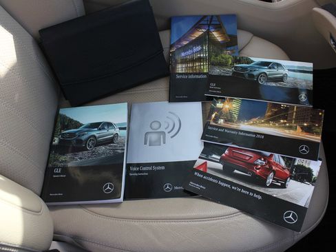 Used 2018 Mercedes-Benz GLE 350 4MATIC image 38