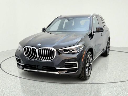 Used 2022 BMW X5 sDrive40i RWD image 2