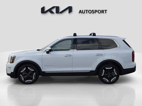 Certified 2024 Kia Telluride S w/ S Sunroof Package image 13