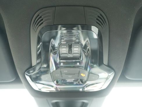 Used 2024 Alfa Romeo Tonale Ti w/ Active Assist Package image 21