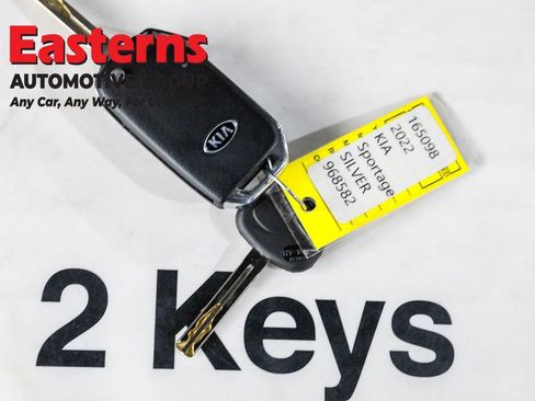 Used 2022 Kia Sportage LX image 24