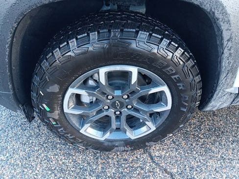 New 2026 Chevrolet Equinox ACTIV w/ Convenience Package III image 5