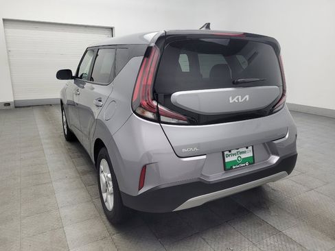 Used 2025 Kia Soul LX image 5