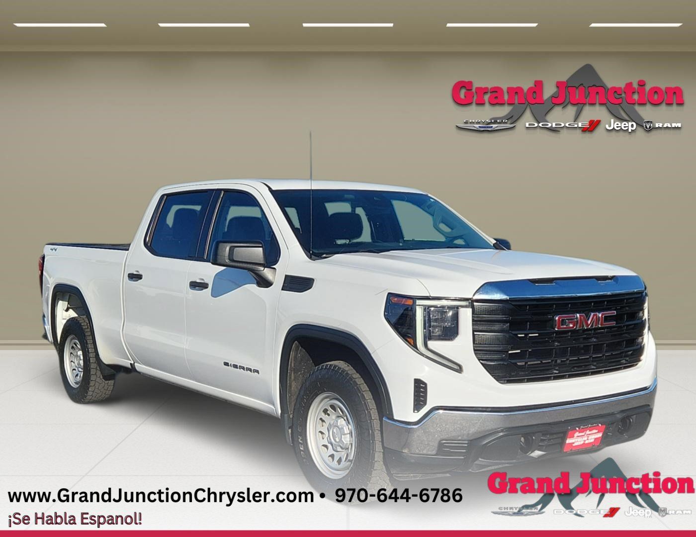 Used 2022 GMC Sierra 1500 Pro w/ Pro Value Package AWD/4WD image 1