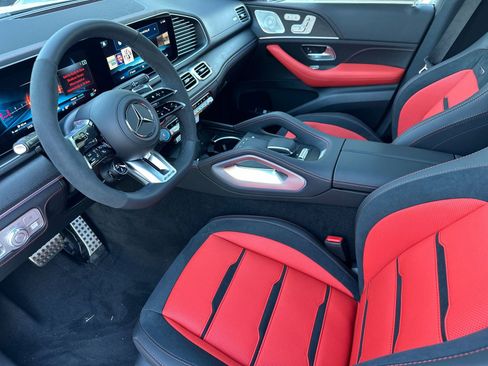 New 2026 Mercedes-Benz GLE 53 AMG 4MATIC Coupe image 10