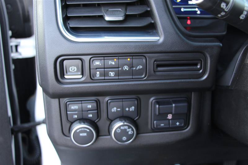 Used 2022 Chevrolet Tahoe LT w/ LT Signature Package AWD/4WD image 36