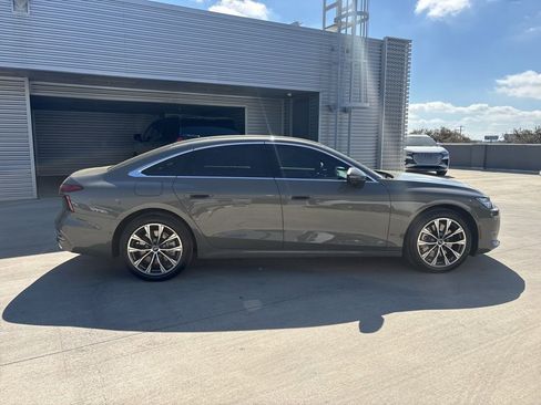 New 2026 Audi A6 Premium Plus AWD/4WD image 4