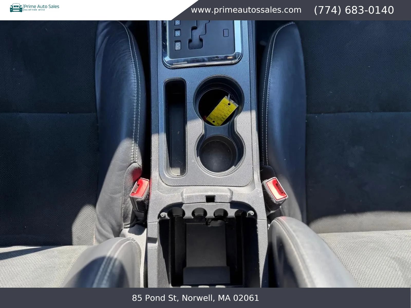 Used 2014 Dodge Challenger R/T RWD image 29