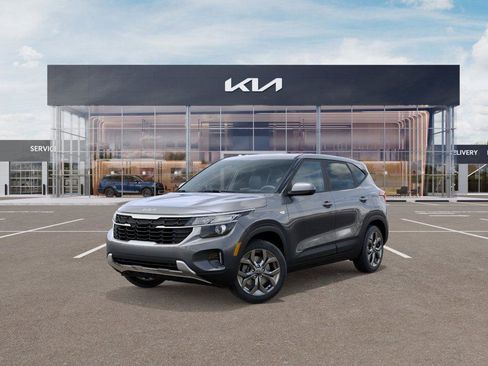 New 2026 Kia Seltos LX image 1