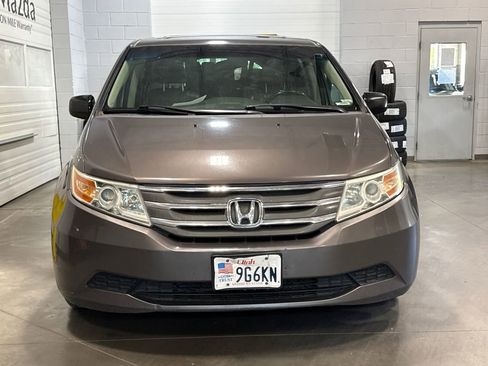 Used 2011 Honda Odyssey EX-L image 2